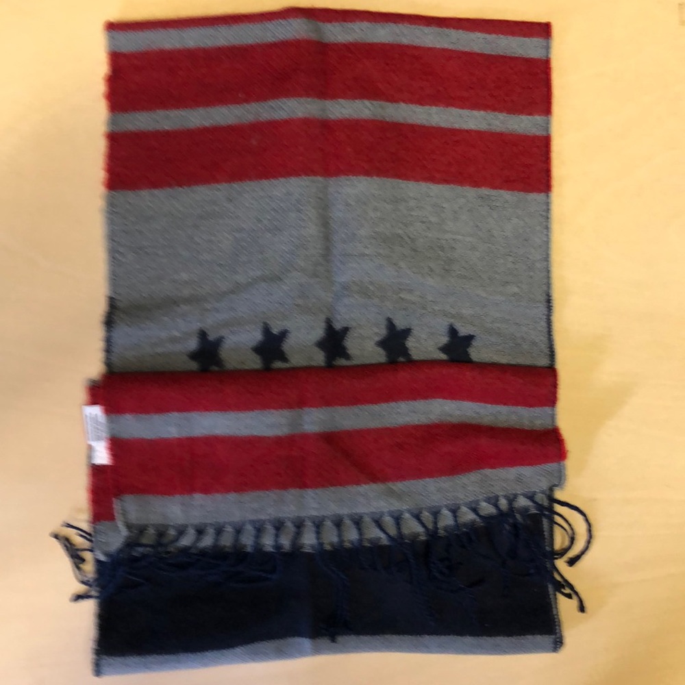 The Rail Red Stars and Stripes Fringe scarf